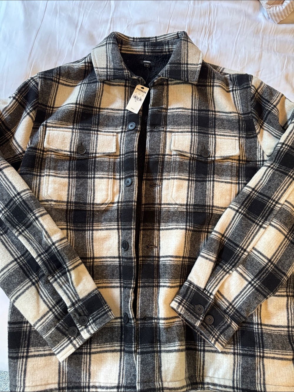 Express Black and Cream Plaid Shirt Jacket Men’s XL
